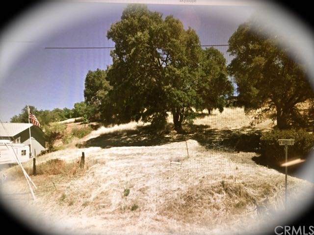 1010 Compton - Photo 1