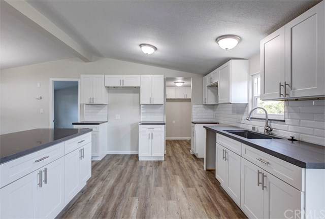 44150 D Street - Photo 1