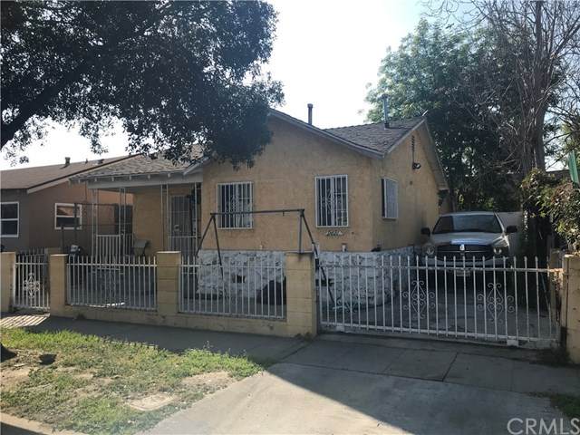 9821 Towne Avenue - Photo 1