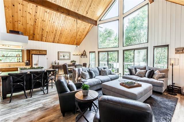 27332 Pinewood Drive - Photo 1