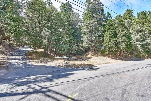 27327 Pinewood - Photo 1