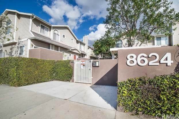8624 De Soto Avenue - Photo 1