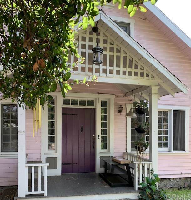 338 6th Street - Photo 1