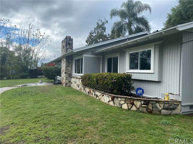 1633 Entrecolinas Place - Photo 1