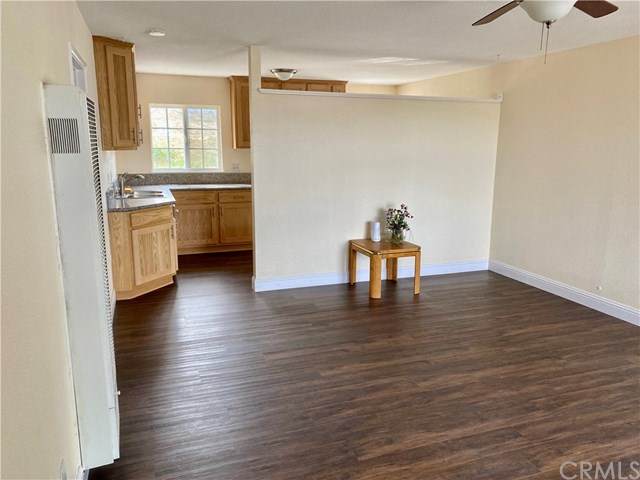 16413 Yucca Avenue - Photo 1 16413 Yucca Avenue - Photo 1