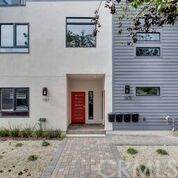 1147 Tamarind Avenue - Photo 1 1147 Tamarind Avenue - Photo 1