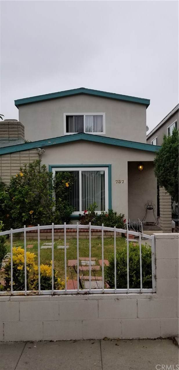 737 Hill Street - Photo 1