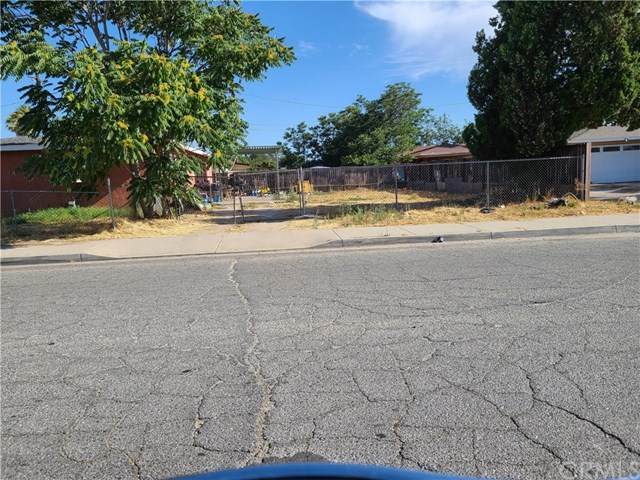155 San Jacinto Street - Photo 1