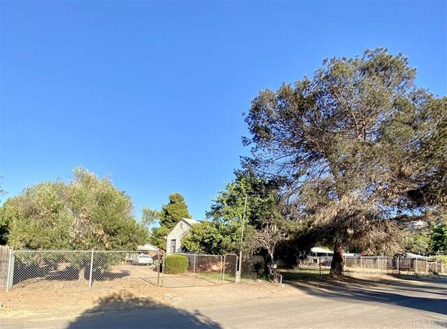 801 Leland Pl - Photo 1