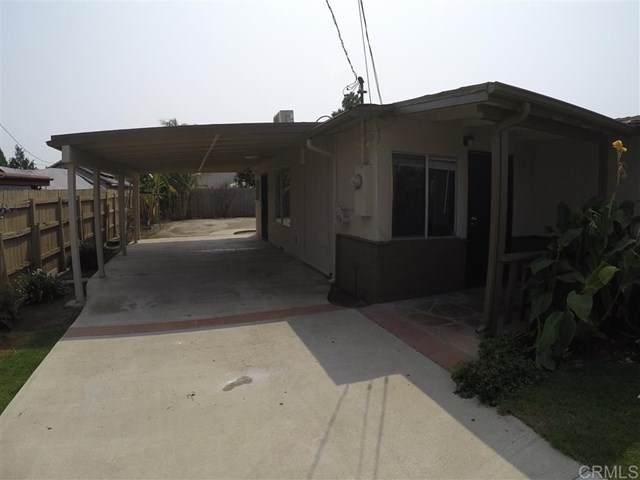 326 California Ave - Photo 1