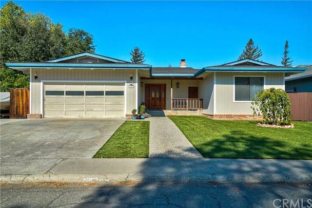 12883 Island Circle - Photo 1