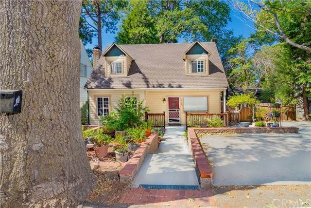238 Hemlock Drive - Photo 1