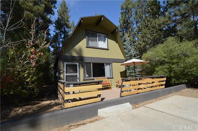 225 Rainbow Boulevard - Photo 1
