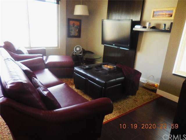 711 Pacific Coast Highway - Photo 1