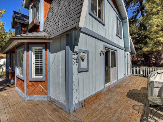 1263 Iroquois Lane - Photo 1
