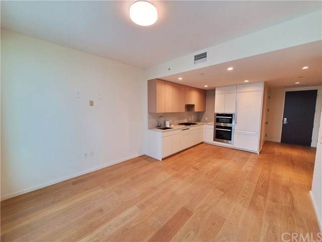 877 Francisco Street - Photo 1