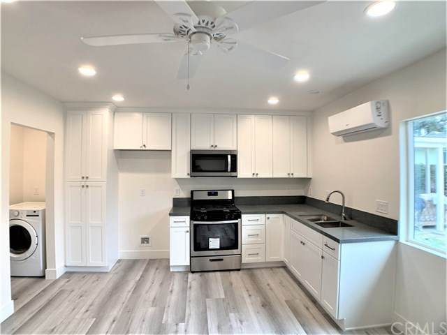 408 Delphine Place - Photo 1