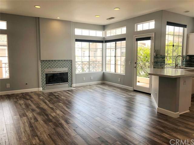 137 Shorebreaker Drive - Photo 1