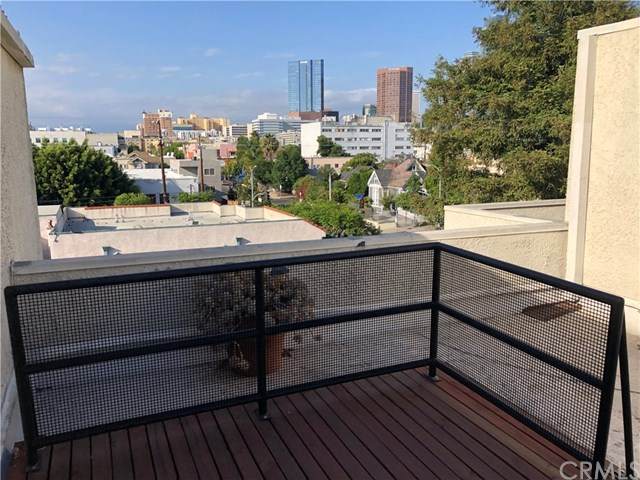1119 Albany Street - Photo 1