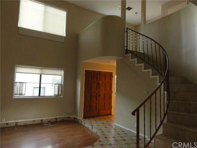 2615 Grand Avenue - Photo 1