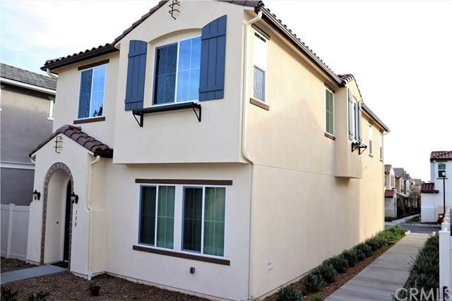 750 Orchard Avenue - Photo 1