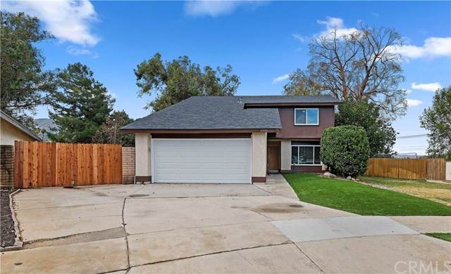 1593 Camelot Drive - Photo 1