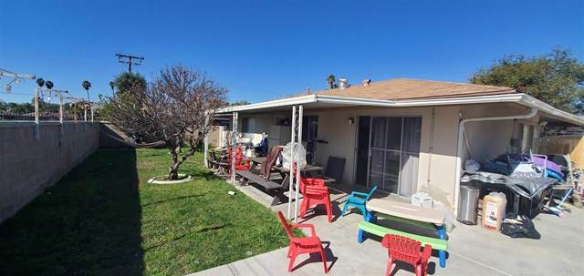 41781 Briarwood Avenue - Photo 1
