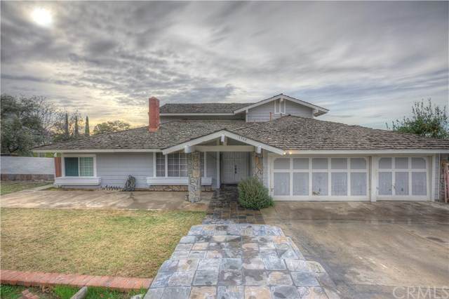 3960 Oakridge Circle - Photo 1