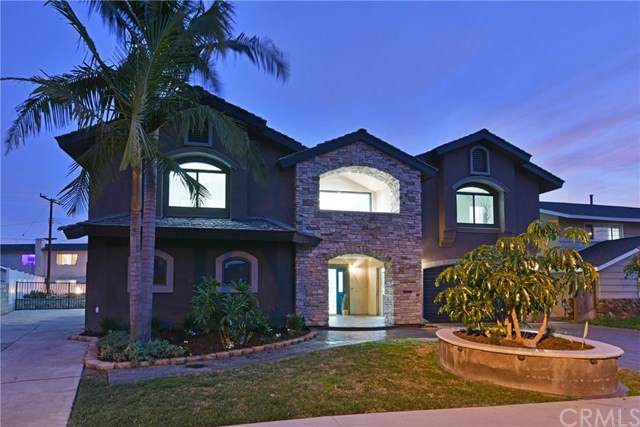 538 Ponce Avenue - Photo 1
