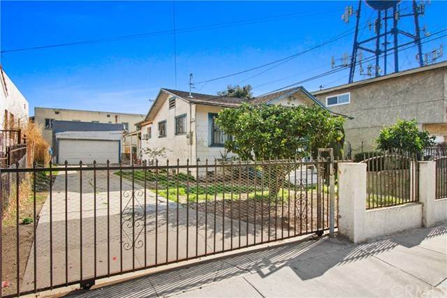 11226 California Avenue - Photo 1