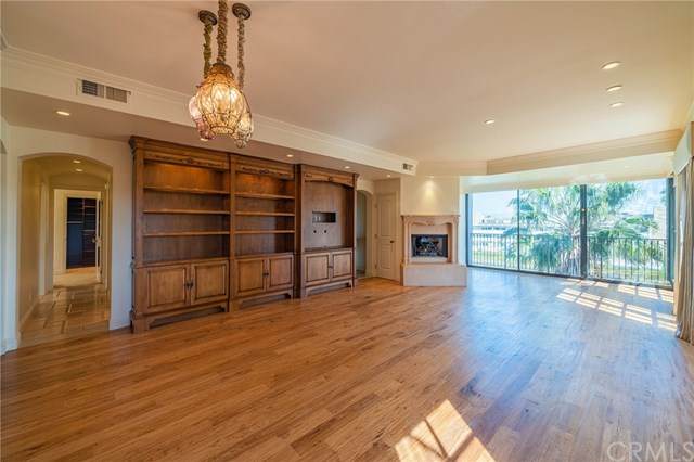 6220 Pacific Avenue - Photo 1