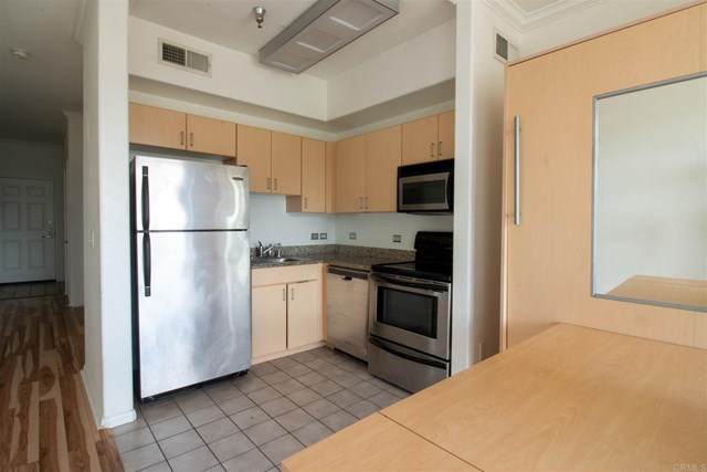 1643 6th Avenue - Photo 1