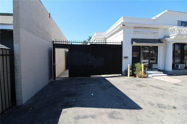 705 Anaheim Boulevard - Photo 1