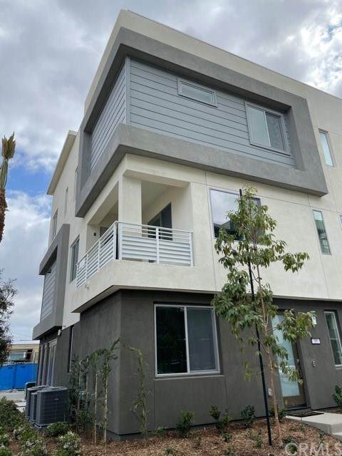 1860 Westside Drive - Photo 1