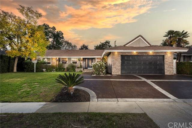 1367 Cedarview Drive - Photo 1