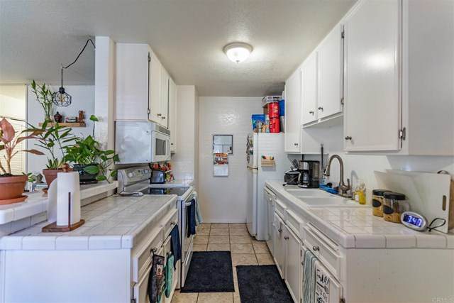 1649 Pentecost Way - Photo 1