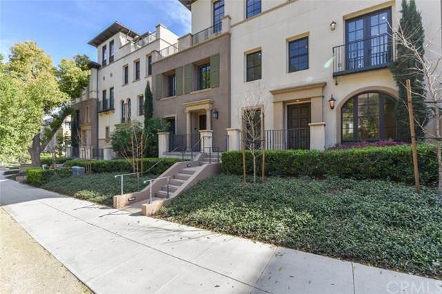 378 Green Street - Photo 1