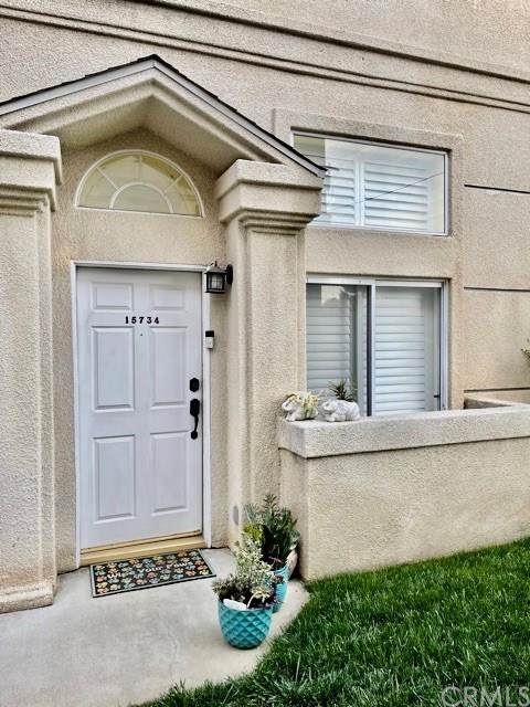 15734 Devonshire - Photo 1