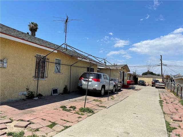 1053 106th Street - Photo 1