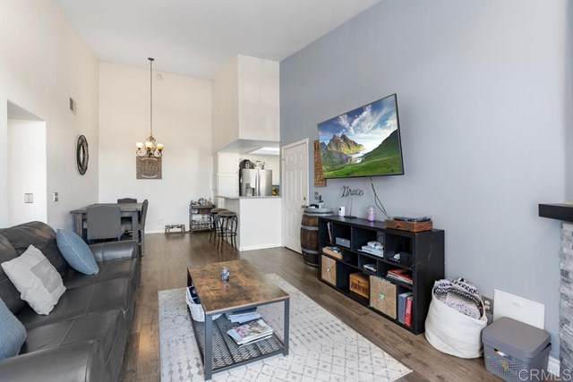 42140 Lyndie Lane - Photo 1