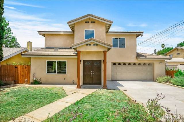 1067 Thomas Street - Photo 1