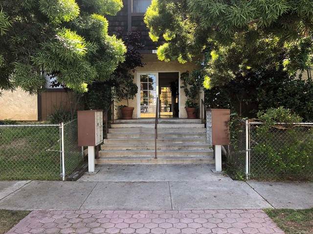 634 8th Street - Photo 1