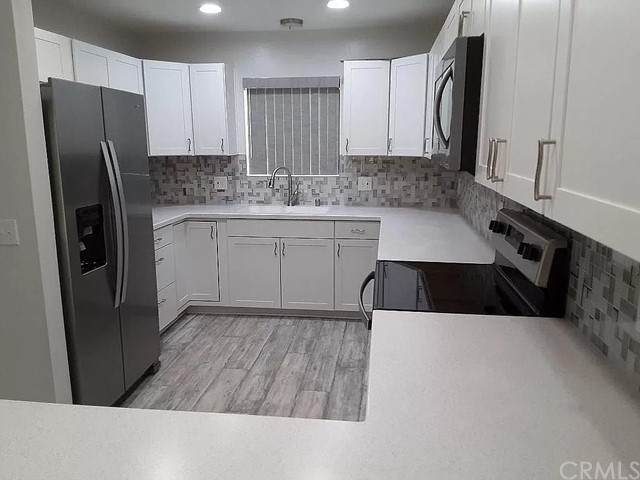210 Lakecrest Lane - Photo 1