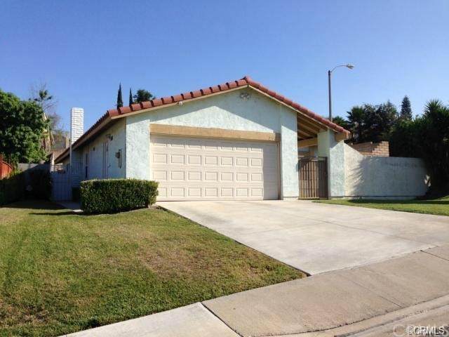 2125 Shirlee Street - Photo 1