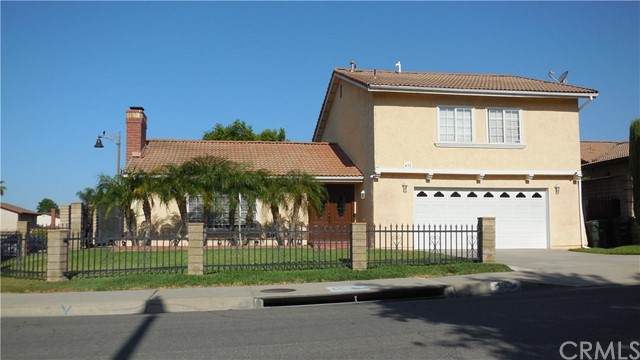 633 Las Lomas Road - Photo 1