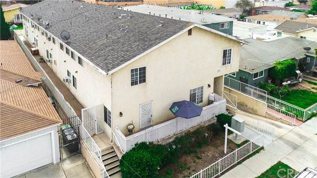 14528 Avis Avenue - Photo 1