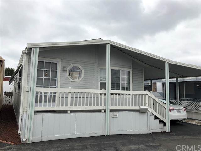 12550 E Carson St. - Photo 1