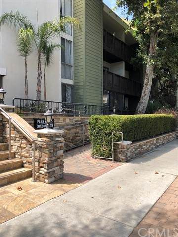 525 Ardmore Avenue - Photo 1
