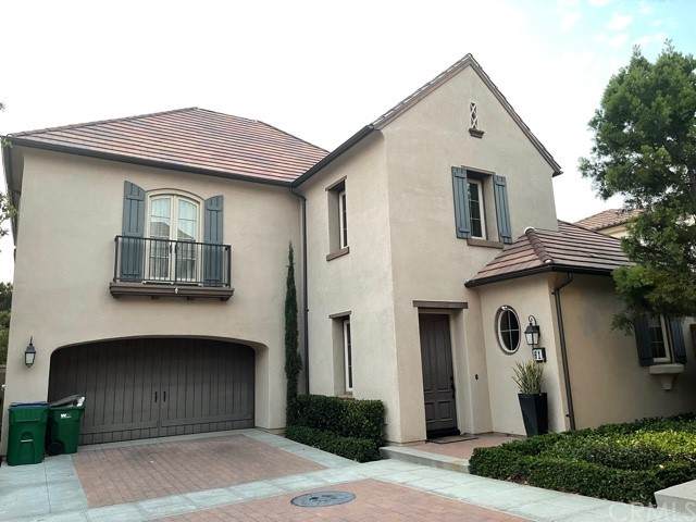 61 Bloomington - Photo 1