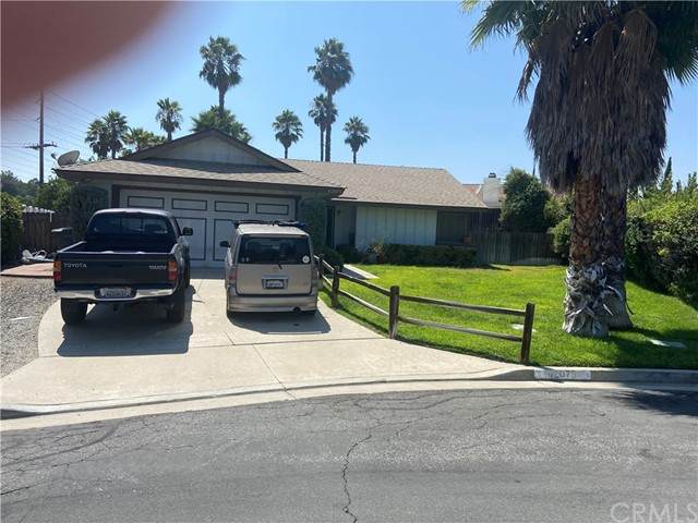 42075 Agena Street - Photo 1